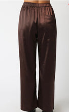 Load image into Gallery viewer, Brown satin pants
