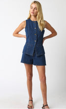 Load image into Gallery viewer, Denim button vest
