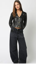 Load image into Gallery viewer, Cropped faux leather jacket

