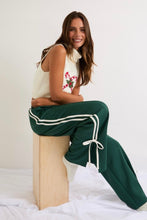 Load image into Gallery viewer, Green bow detail track pants
